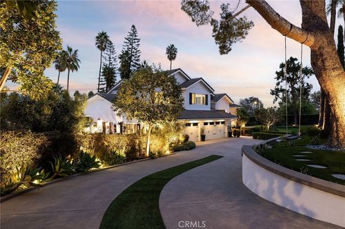 2121 Valhalla Dr, Santa Ana, CA, 92705-3343 | Card Image