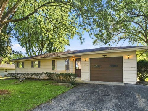 22331 S Donna Ave, Channahon, IL, 60410-3073 | Card Image