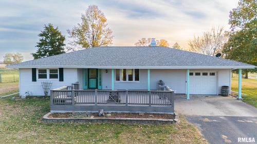 15085 Woodrow Rd, Green Valley, IL, 61534-9118 | Card Image