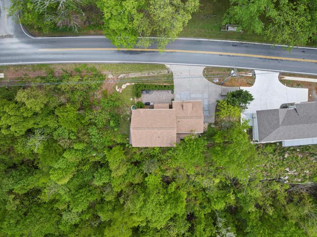 8659 Scenic Hwy, Home with 3 bedrooms, 3 bathrooms and 2 parking in Rising Fawn GA | Image 33