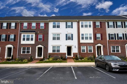 22618 Majestic Elm Court, CLARKSBURG, MD, 20871 | Card Image