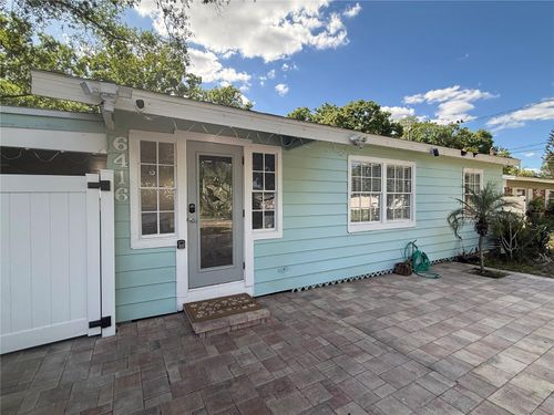 6416 N Orleans Avenue, TAMPA, FL, 33604 | Card Image