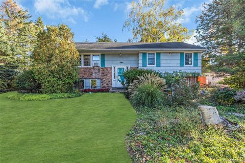 44600 County Road 48, Southold, NY, 11971-5035 | Card Image
