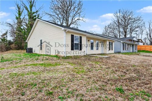 b-2509 Pinnix St, Greensboro, NC, 27405-7336 | Card Image