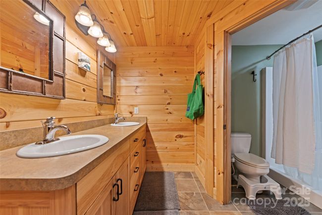 823 Turtle Creek Rd, House other with 3 bedrooms, 2 bathrooms and null parking in Sylva NC | Image 20