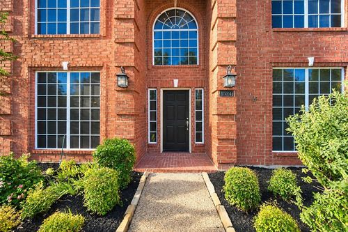 1524 Santa Fe Trl, Carrollton, TX, 75007-6010 | Card Image