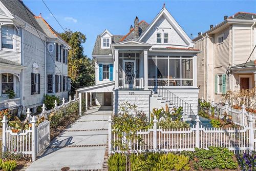 5215 Pitt St, New Orleans, LA, 70115-4106 | Card Image