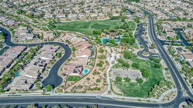 639 Grey Saker St, Townhouse with 4 bedrooms, 4 bathrooms and null parking in Las Vegas NV | Image 65