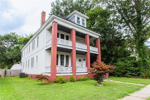 516 Mt Vernon Ave, Portsmouth, VA, 23707-2017 | Card Image