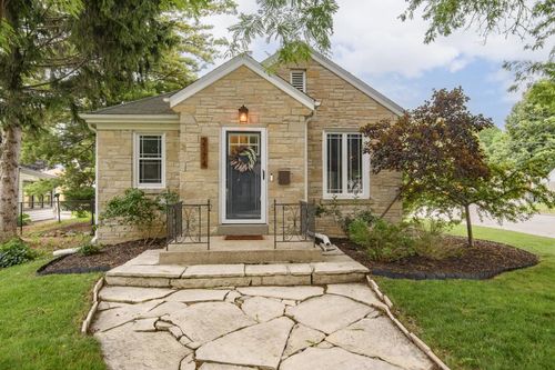2174 S 107th Street, WEST ALLIS, WI, 53227 | Card Image