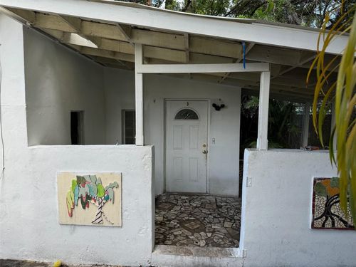 3-8261 Nw 1st Pl, Miami, FL, 33150-3031 | Card Image