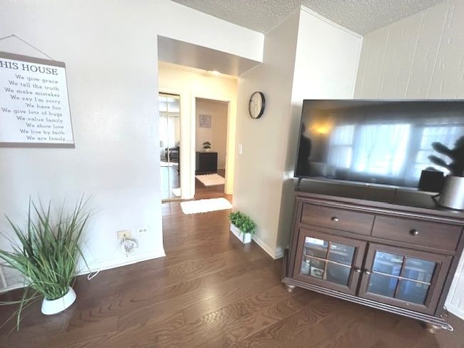 APT-3214 - 9442 Kelvin Ln, Condo with 2 bedrooms, 1 bathrooms and 2 parking in Schiller Park IL | Image 10