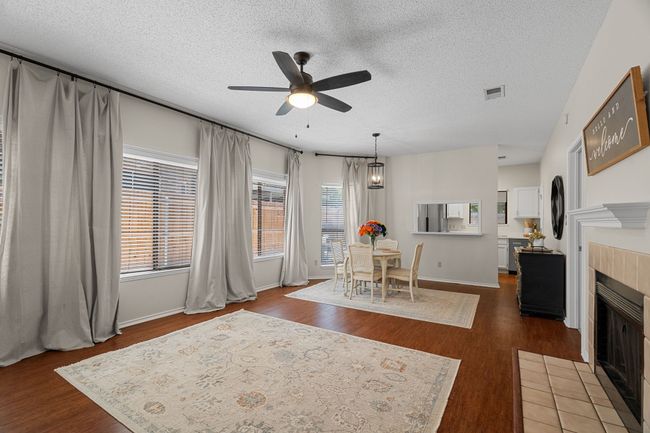 709 Normandy Dr, House other with 3 bedrooms, 2 bathrooms and null parking in Euless TX | Image 7