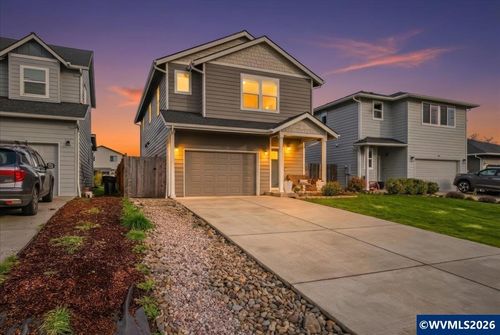 783 S 15th St, Philomath, OR, 97370-8924 | Card Image
