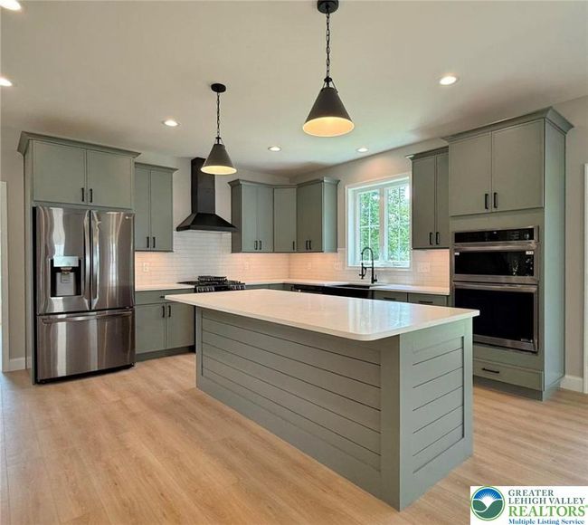 9858 Old 22, House other with 4 bedrooms, 4 bathrooms and null parking in Breinigsville PA | Image 28