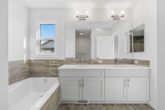 50 Legacy Reach Park Se, Home with 4 bedrooms, 3 bathrooms and 4 parking in Calgary AB | Image 27