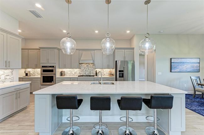 7113 Gradford Ct, House other with 3 bedrooms, 4 bathrooms and null parking in Lakewood Ranch FL | Image 20