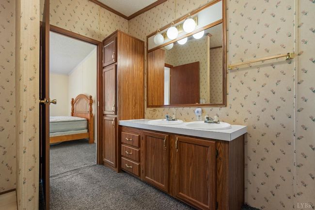 550 Mitchell Rd, House other with 3 bedrooms, 2 bathrooms and null parking in Axton VA | Image 14