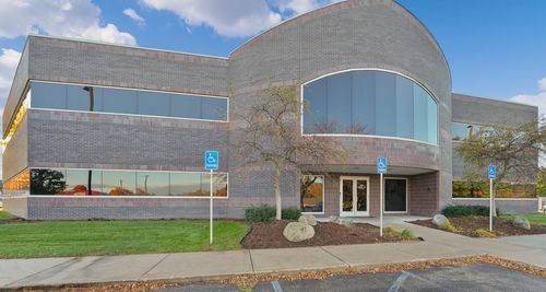 3597 Henry St, Norton Shores, MI, 49441-6723 | Card Image