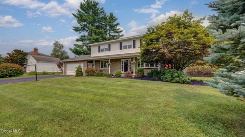 4 Fairway Ct, Albany, NY, 12208-1002 | Card Image