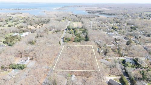 58 Talmage Farm Ln, East Hampton, NY, 11937-4300 | Card Image