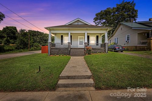 200 N Martin Luther King Jr Ave, Salisbury, NC, 28144-4679 | Card Image