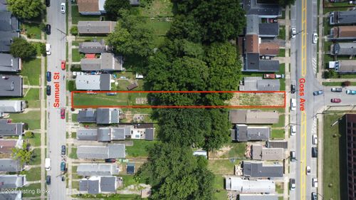 953 Goss Ave, Louisville, KY, 40217-1288 | Card Image