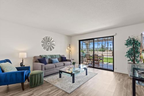 d17-2700 Dinah Shore Dr, Palm Springs, CA, 92264 | Card Image