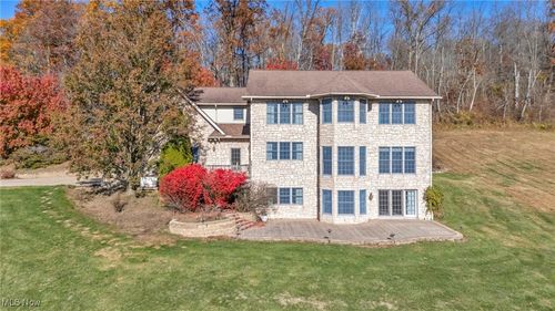 8865 Private Road 343, Millersburg, OH, 44654-8495 | Card Image