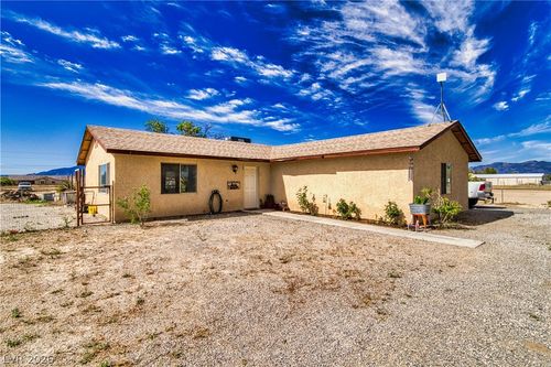 1641 W Hickory St, Pahrump, NV, 89048 | Card Image