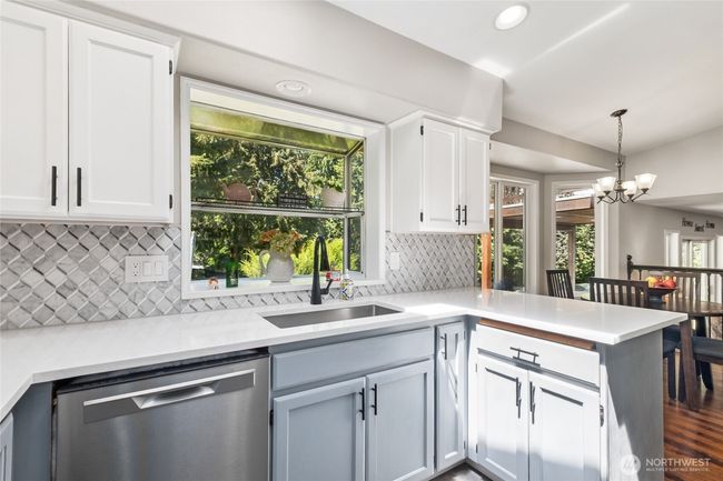 19204 112 Th St E, House other with 3 bedrooms, 3 bathrooms and 3 parking in Bonney Lake WA | Image 14