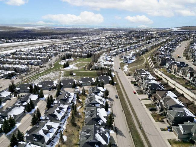 245 Springbank Terrace Sw, Home with 2 bedrooms, 2 bathrooms and 4 parking in Calgary AB | Image 48