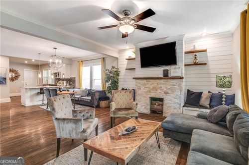1158 Donnelly Ave Sw, Atlanta, GA, 30310-3247 | Card Image