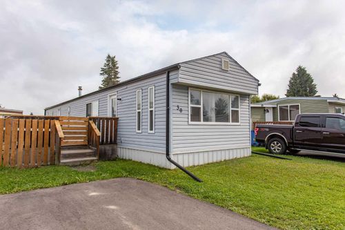 30 - 5344 76 St, House with 2 bedrooms, 1 bathrooms and 2 parking in Red Deer AB | Card Image