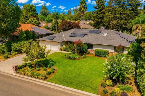 6308 N Lead Avenue, Fresno, CA, 93711 | Card Image