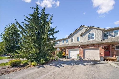 104 Gibbons Dr, Fergus, ON, N1M3V8 | Card Image