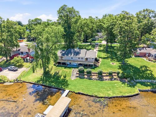 10287 Vistula Rd, Osceola, IN, 46561-9474 | Card Image