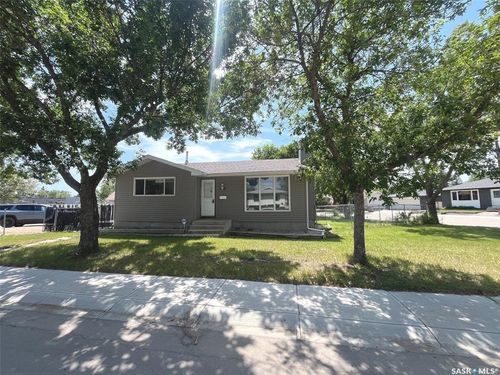 119 Mikkelson Dr, Regina, SK, S4T7L4 | Card Image