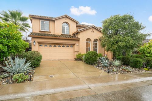 4035 Pinoche Peak Way, Rancho Cordova, CA, 95742-7730 | Card Image