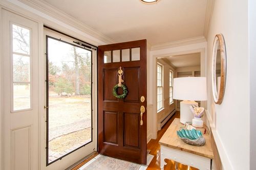 162 Forest St, Duxbury, MA, 02332-2954 | Card Image