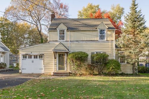 14 Holmes Oval, New Providence, NJ, 07974-1420 | Card Image