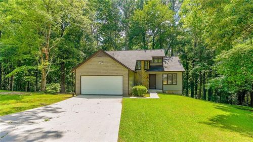 1070 Chapman Lane, Stone Mountain, GA, 30088 | Card Image
