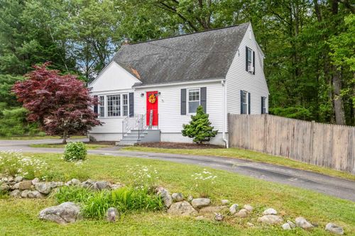 48 Mammoth Rd, Hooksett, NH, 03106-1161 | Card Image