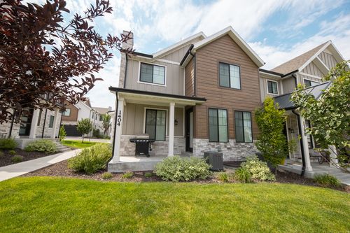 1404 E Rustic Wood Ct, Sandy, UT, 84092-4642 | Card Image