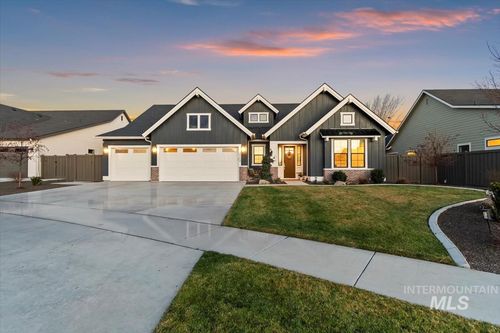 2500 N Annadale Ave, Eagle, ID, 83616-2315 | Card Image