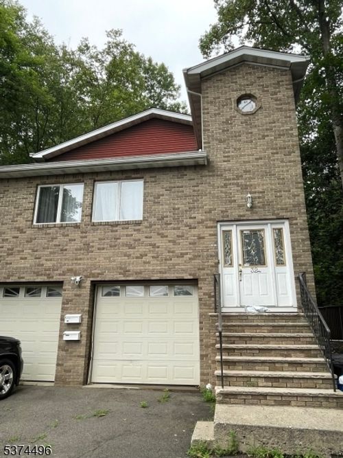 32 Avenue C, Haledon, NJ, 07508-1033 | Card Image