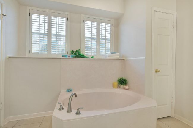 12911 Bristol Berry Dr, House other with 5 bedrooms, 4 bathrooms and 2 parking in Cypress TX | Image 23