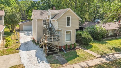 710 S Race St, Urbana, IL, 61801-4133 | Card Image
