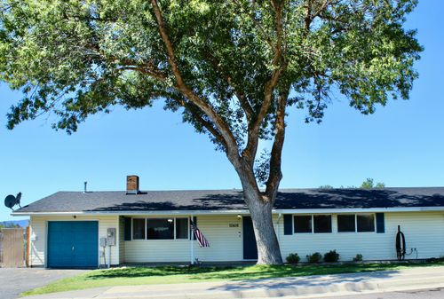 10416 Kincheloe Ave, Klamath Falls, OR, 97603-7164 | Card Image