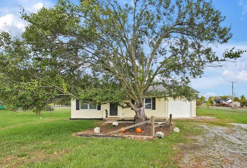 2836 Us Highway 22 Nw, Washington Court House, OH, 43160-9510 | Card Image